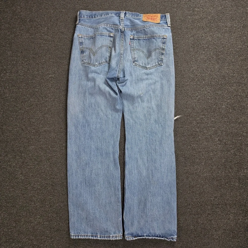 Vtg Levis 501 Straight Fit Jeans Mens 34x30 Blue Distressed Button Fly Light Y2k